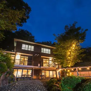  Apartment Springs Village Glamping Japan